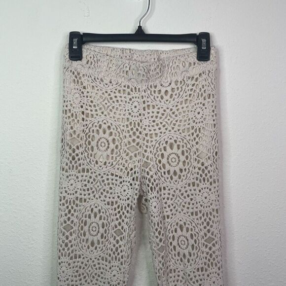 TopShop Cream Crochet Sheer Euro Summer Flare Leg Open Knit Flare Pants Sz US 4 - Picture 2 of 10
